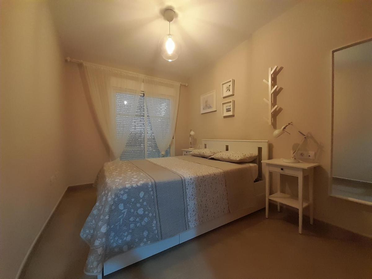 Segura de León Apartamento Gigonza מראה חיצוני תמונה